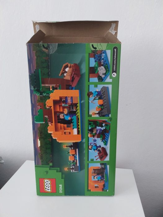 Конструктор LEGO Minecraft Гарбузова ферма 21248