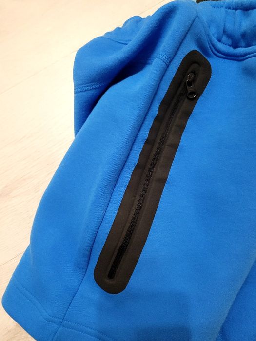Шорти дітячі NIKE Sportswear Tech Fleece нові original