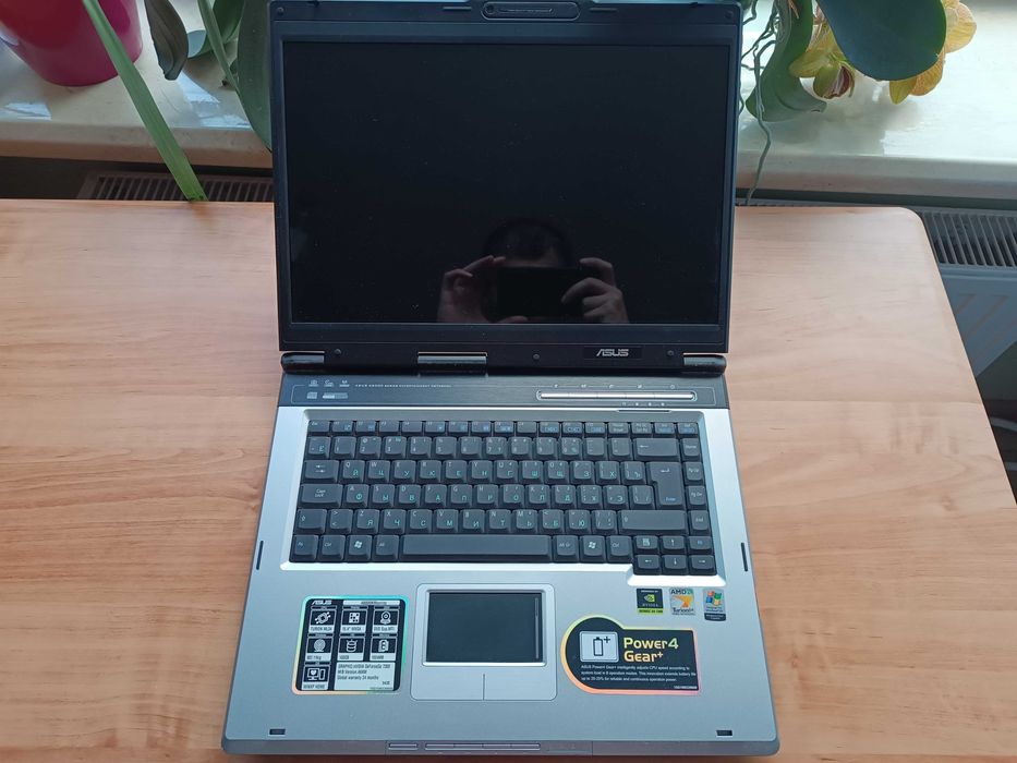 Ноутбук ASUS A6K в хорошем состоянии
