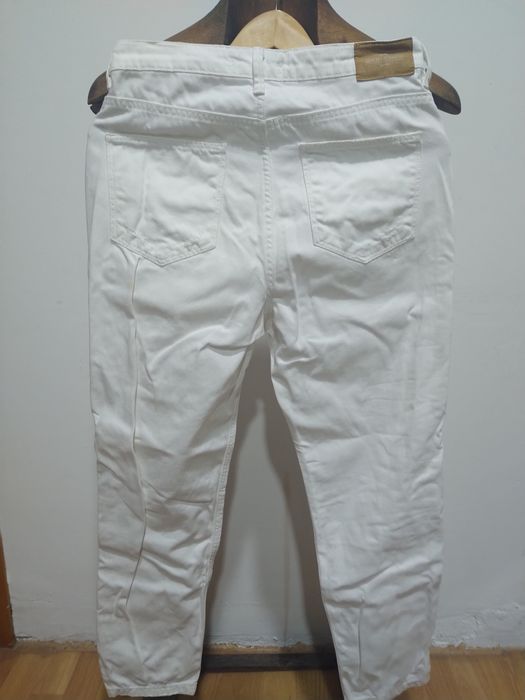 Calça senhora branca Bershka tamanho 38