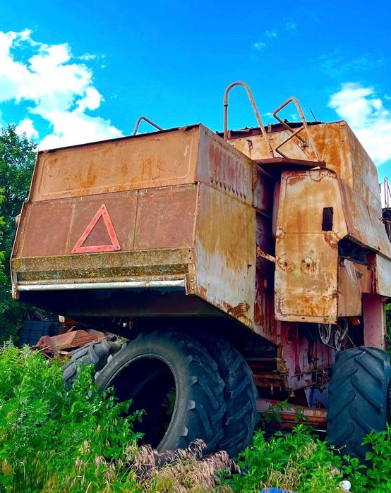 Комбаєн Дон Ростельмаш