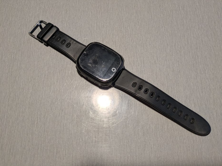 Дитячий смарт-годинник-телефон з GPS HW11