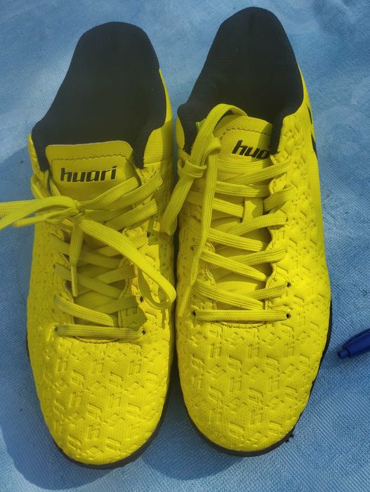 Buty sportowe huari rozm 39