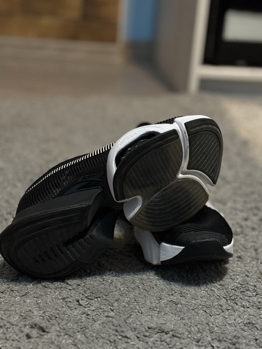 Кросівки жіночі Nike Air zoom SuperRep2