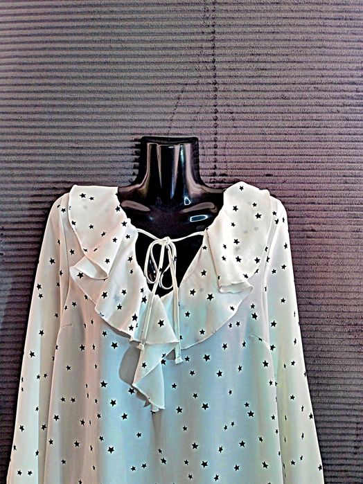 Блуза белая Red Herring со звёздами и оборками Размер M