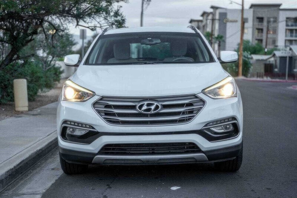 Hyundai Santa Fe Sport      2017