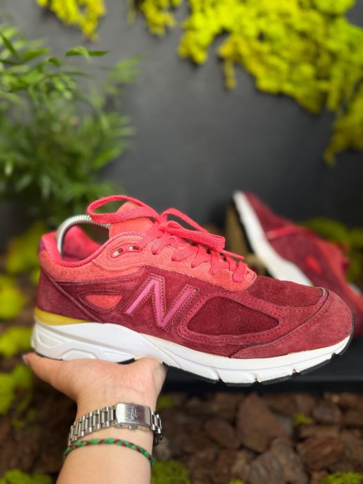Оригінальні кросівки New Balance 990v4 "Mercury Red" / 40,5 розмір