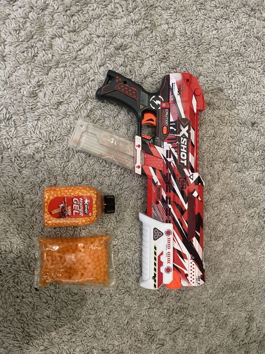 Karabin X-Shot Hyper Gel Clutch + Zapas Kulek Żelowych
