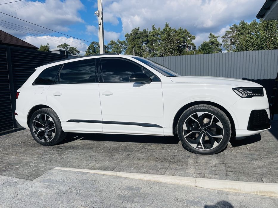 Киів продаж свого авто Ауді Q7