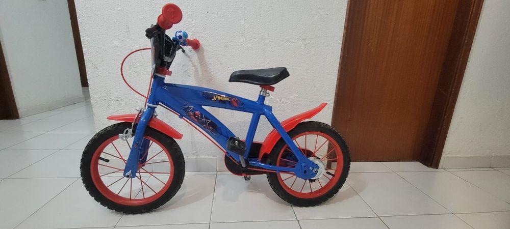 Bicicleta para Criança Spider-Man (14″)
5