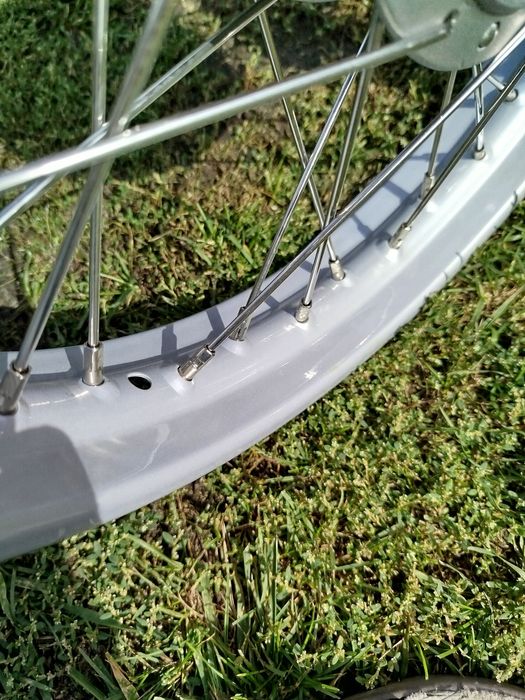 Koła wsk 125 komplet nierdzewne szprychy