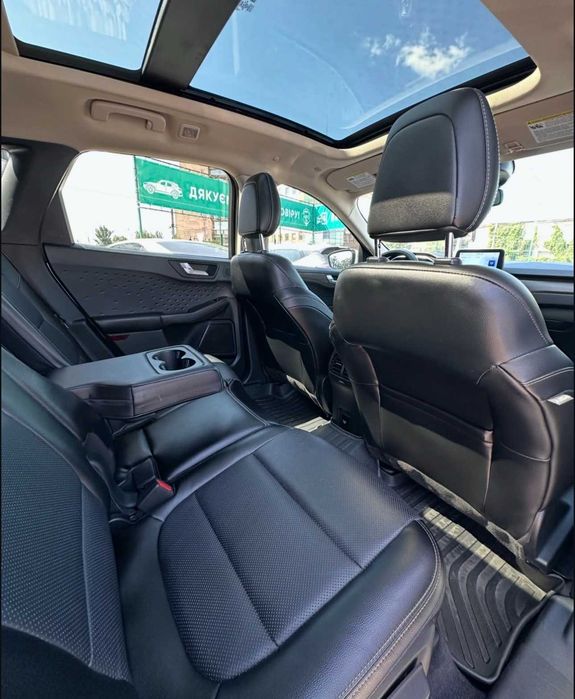Продам Ford Escape 2020 рік можлива розстрочка,кредит!