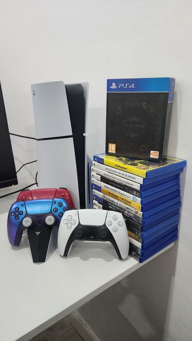 Playstation 5 na Garantia + 13 jogos + 3 Comandos