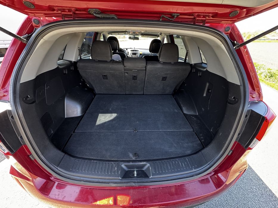 Продам Kia Sorento 2013