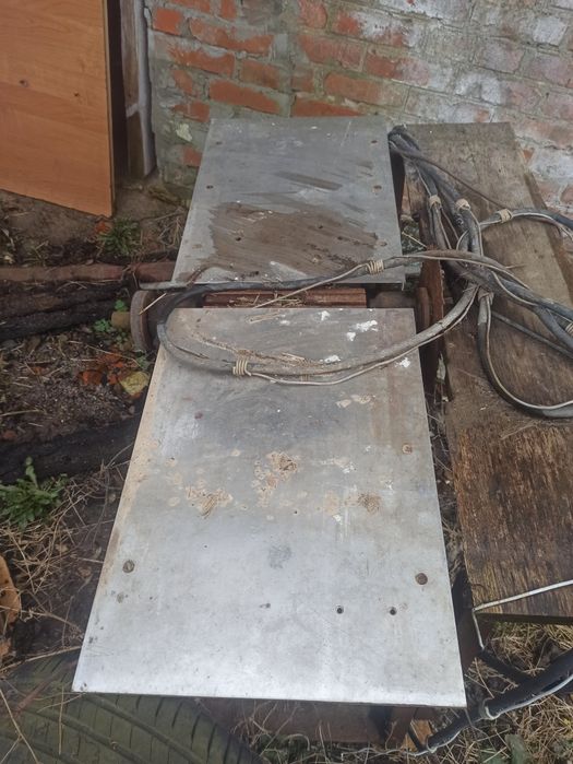 Циркулярка з фуганком