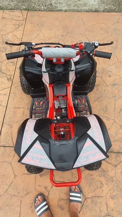 Квадроцикл дитячий