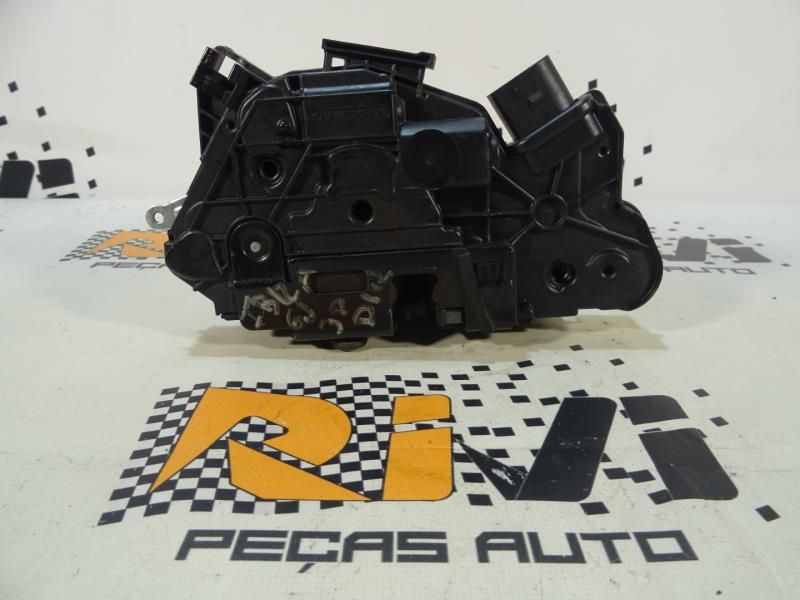 Fechadura / fecho porta frente direito SEAT Ibiza IV SportCoupe (6J1,