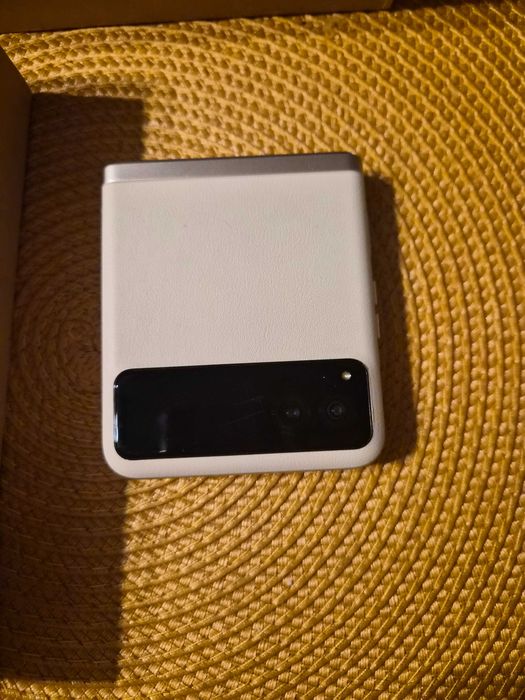 Motorola razr 40