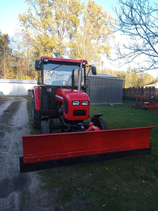 Wynajmę, Wypożyczę Traktor do Odśnieżania z pługiem i posypywarką