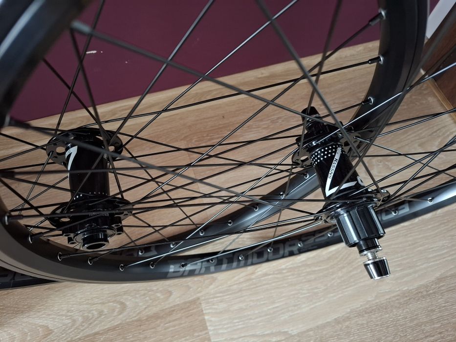 Nowe koła 26 dartmoor hassns dirt singlespeed dh fr bmx jump