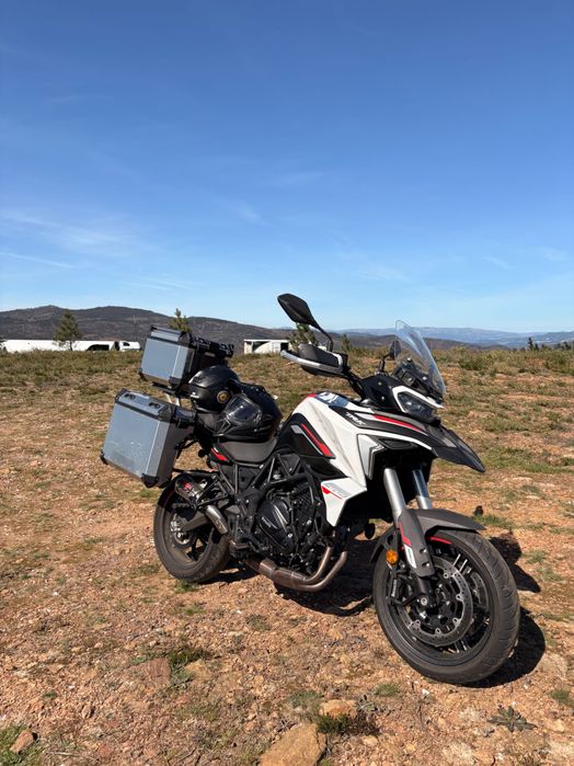 Benelli Trk 702 Como nova