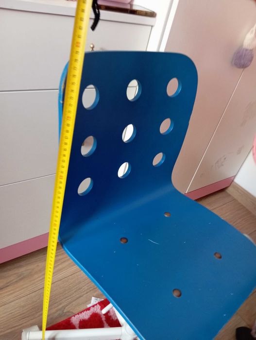 Krzesło niebieskie dla chłopca