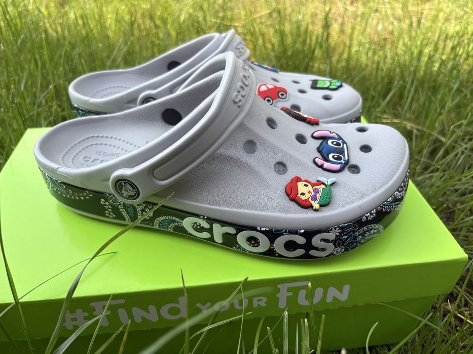 Крокси жіночі сірі Crocs сірого кольору 39, 40/41 розмір