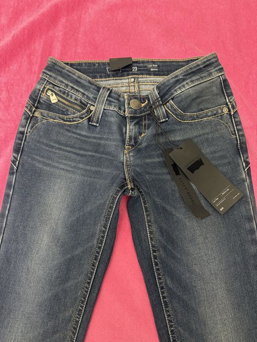 Джинсы для девочки LEVI’S( размер 23)