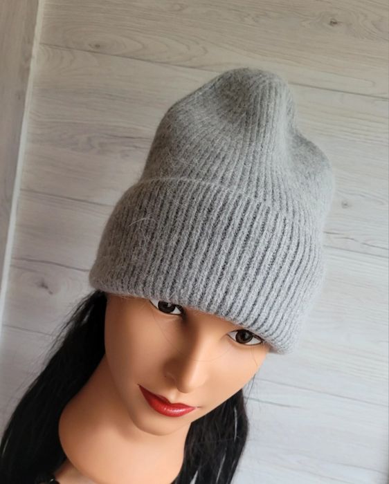 Świetna ciepła czapka casual beanie