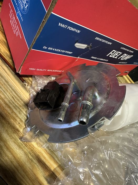 Бензонасос Lanos Sens