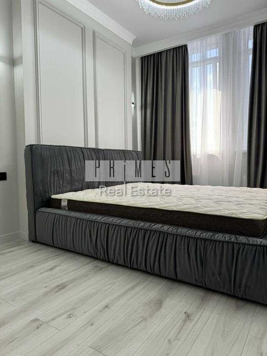 Продаж 1к 55м2 Manhattan city Центр Берестейский просп Победы 11