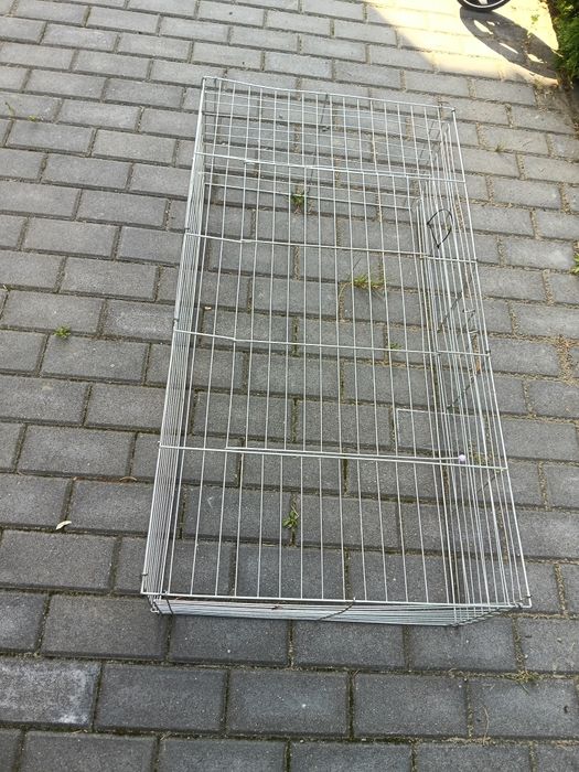 Góra od klatki dla zwierzaka okazja