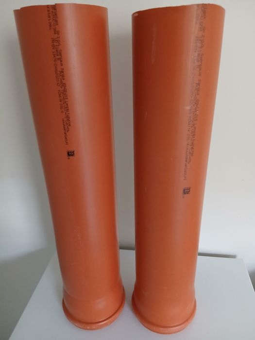 2x rura kanalizacyjna