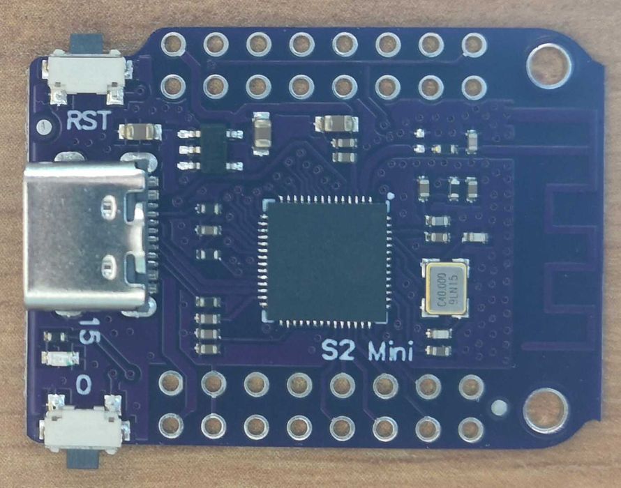 Esp32 S2 mini 4MB Flash 2MB PSRAM Arduino MicroPython