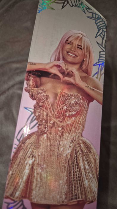 Коробка от bratz karol g братц кэрол джи