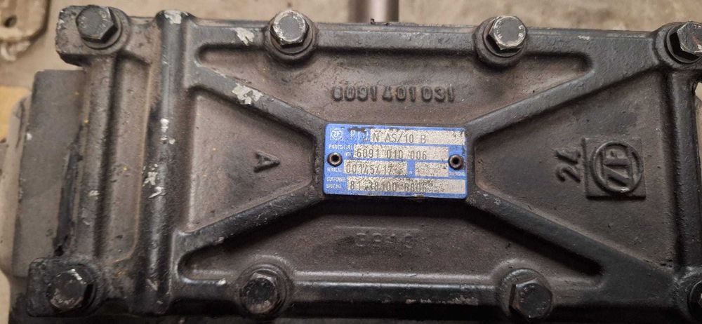 Przystawka odbioru mocy skrzynia biegów  zf daf man iveco