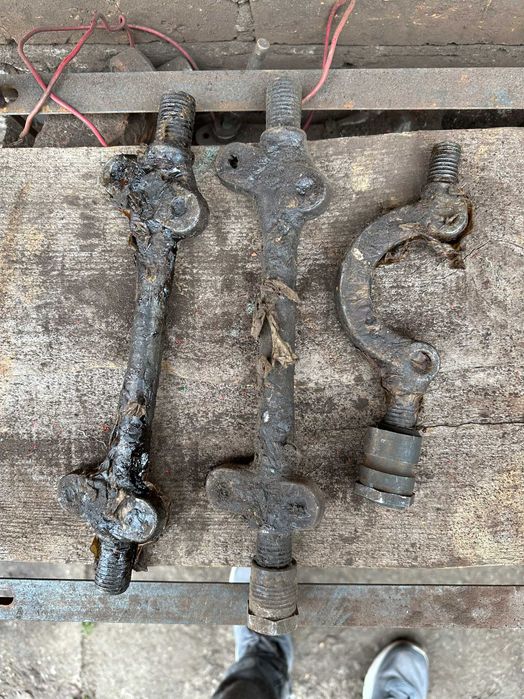 Ось  подкова  Волга Газ-21 Новое.