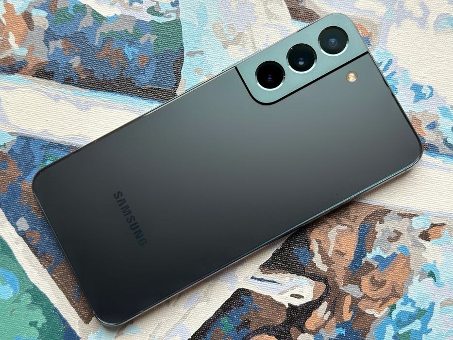 Samsung Galaxy S22 8/128