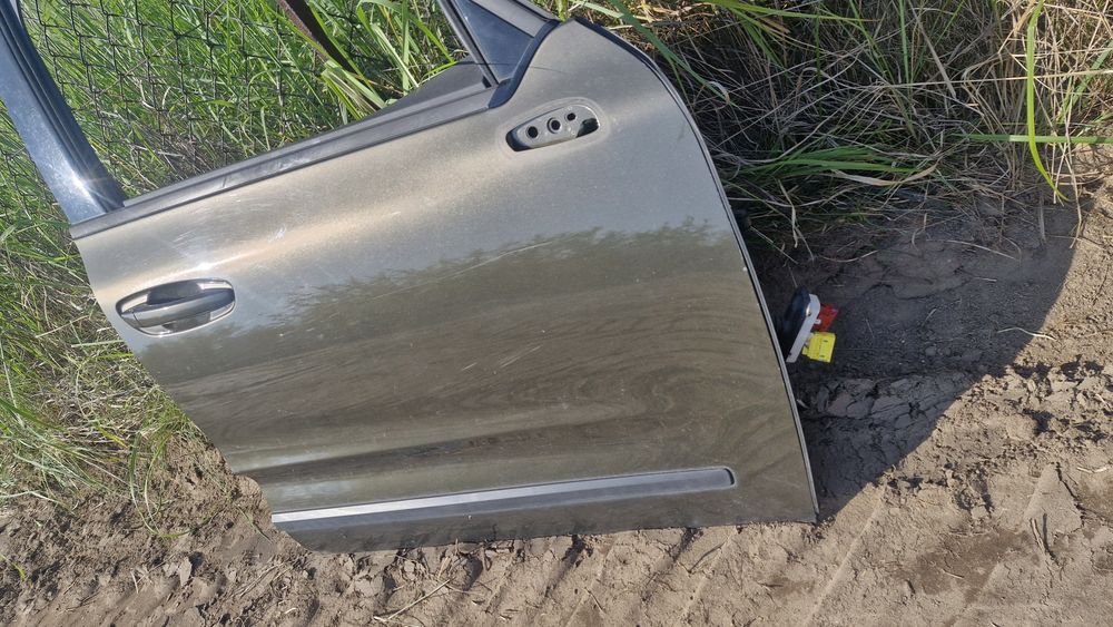 Drzwi prawy przód citroen c4 picasso II kdk krótki