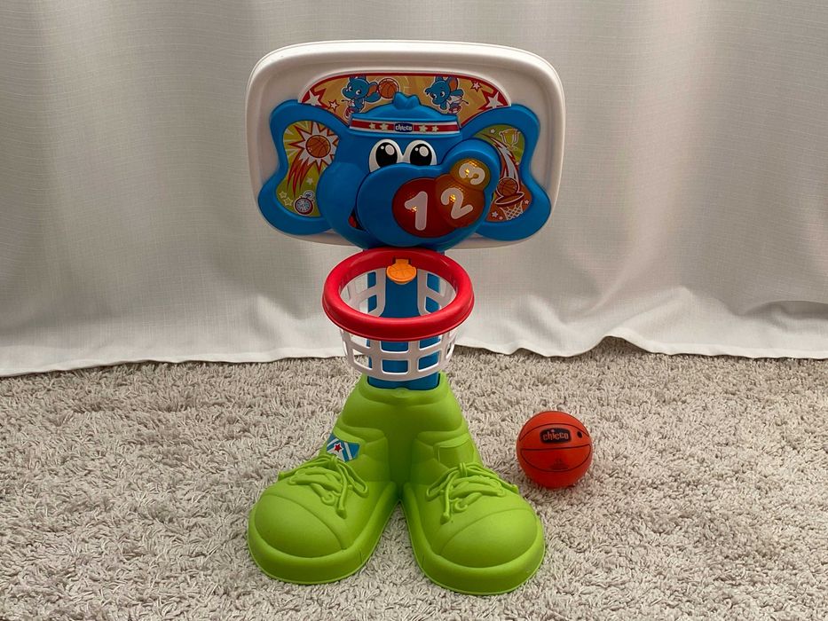 Іграшка chicco "Баскетбольна ліга"