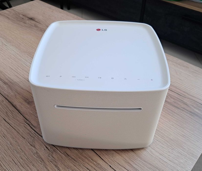 Hi-Fi система Bluetooth/CD/FM  LG з Німеччини