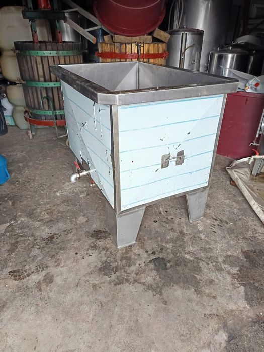 Lagar inox de 800 litros
