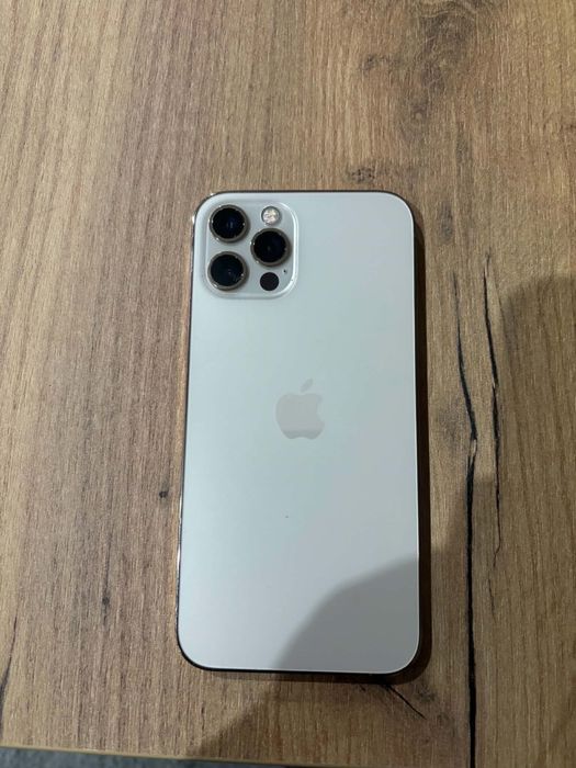 Iphone 12 pro.