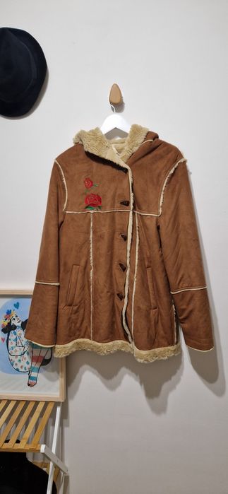 Brązowa Kurtka Getex z kapturem w stylu retro z haftem – L/XL