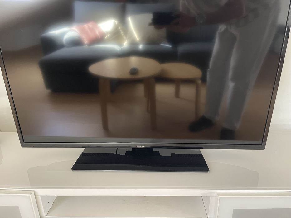 Televisão Westwood 41 polegadas