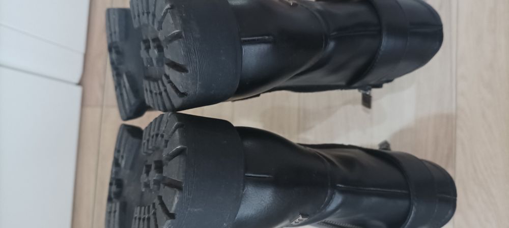 Botki damskie czarne
