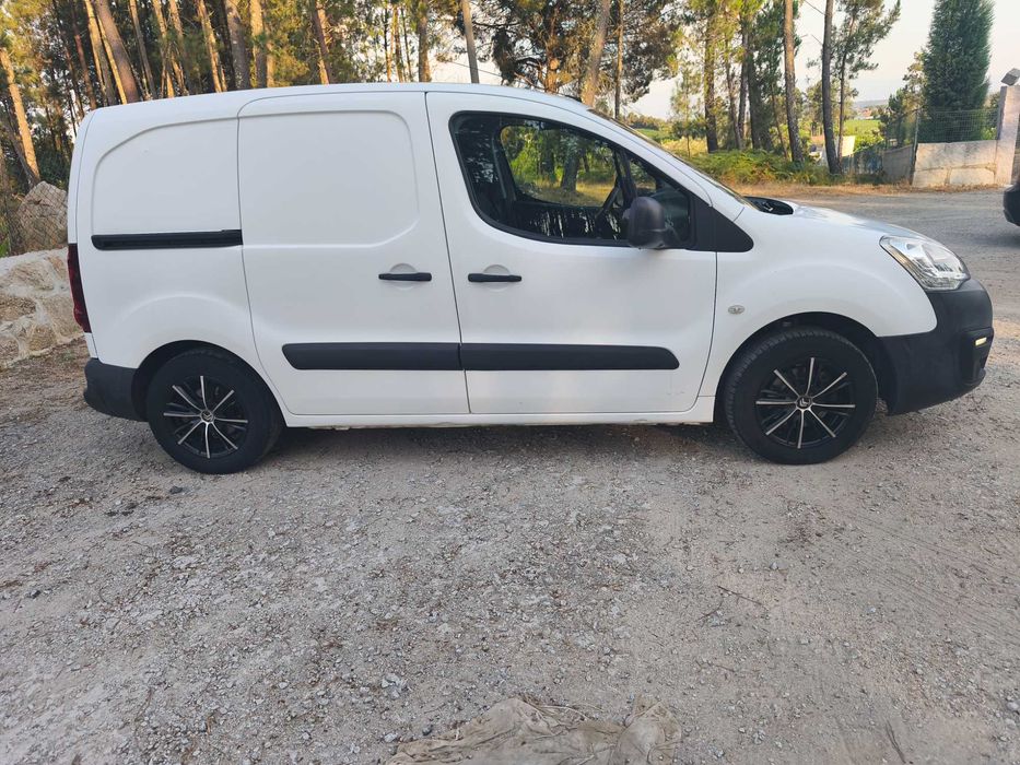 Citroen Berlingo 2018 poucos kms