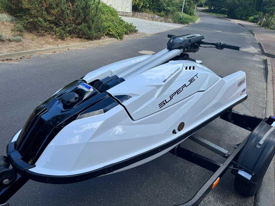 Skuter wodny Yamaha Super Jet 1050 tuning pierwszy właściciel