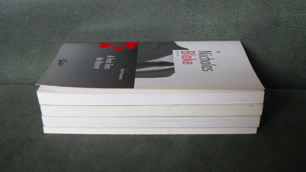 Conjunto de 4 livros da Coleção 9mm do Público