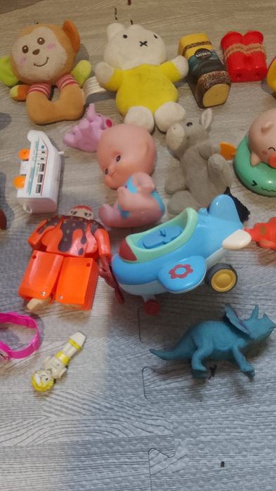 Игрушки погремушки